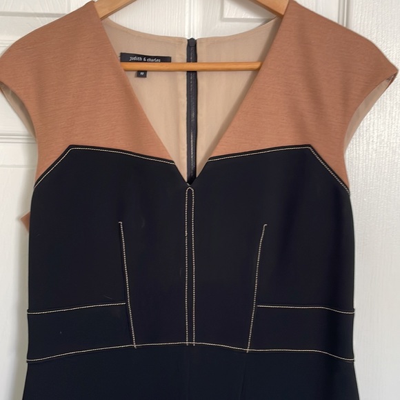 Judith & Charles dress - Picture 2 of 3